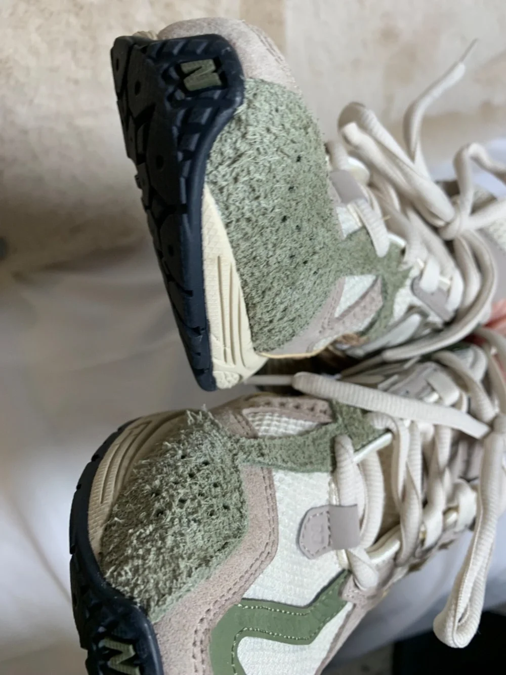 New Balance 1906 Utility M1906NE Linen Dark Olivine sz 8 - like new